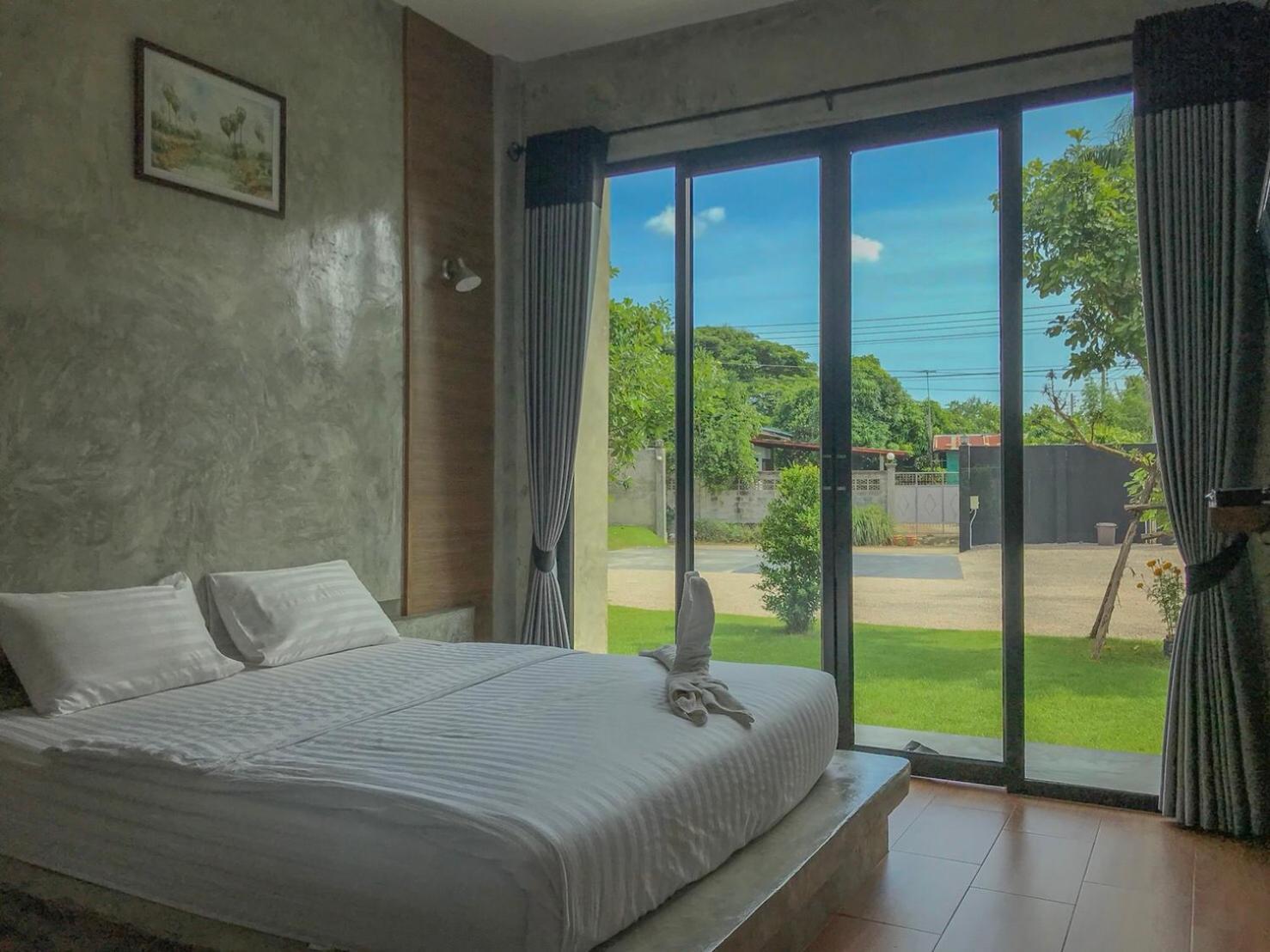 Alinda Resort ペッチャブリー エクステリア 写真