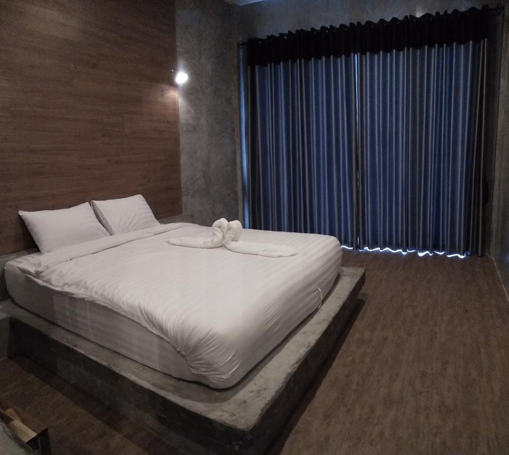 Alinda Resort ペッチャブリー エクステリア 写真