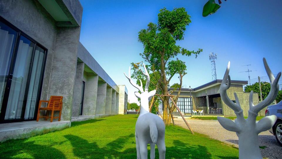 Alinda Resort ペッチャブリー エクステリア 写真
