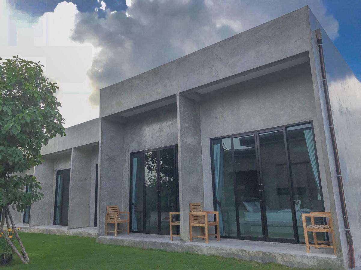 Alinda Resort ペッチャブリー エクステリア 写真