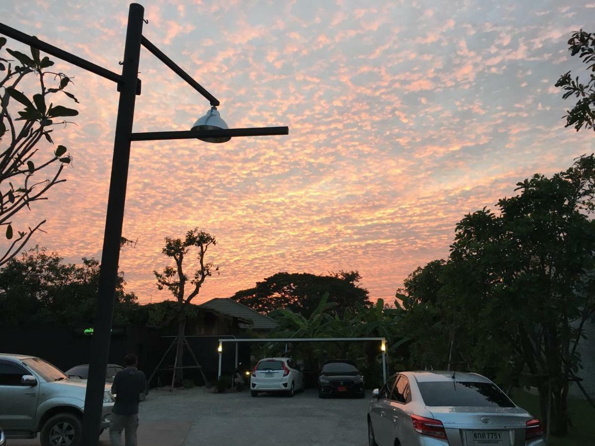 Alinda Resort ペッチャブリー エクステリア 写真